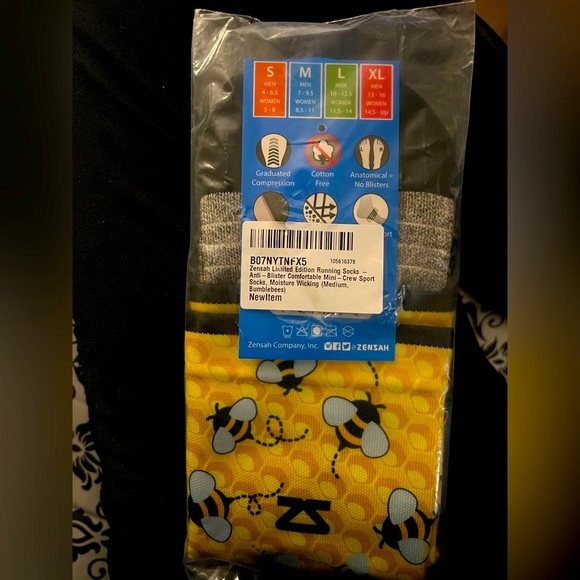 ZENSAH Limited Edition Mini Crew Bumblebees Running Socks - Picture 3 of 5